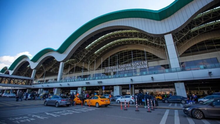 Sabiha Gökçen Havalimanı’nı Bayram Tatilinde 1 Milyondan Fazla Yolcu Kullandı