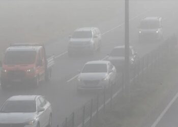 Bolu Dağı’nda Etkili Olan Sis Görüş Mesafesini Düşürdü