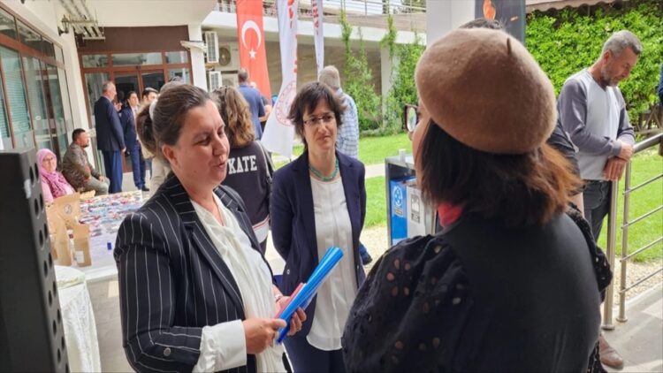 Eceabat’ta Tarım Sektör Toplantısı Düzenlendi