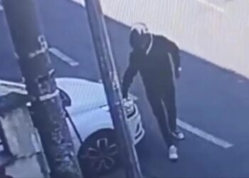 Küçükçekmece’deki Otele 1 Kişi Pimi Çekilmemiş El Bombası Attı