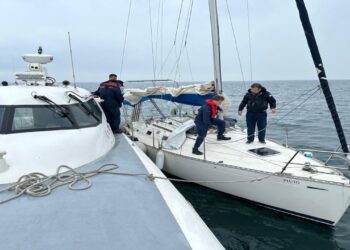 Yalova Açıklarındaki Teknenin Motoru Arızalandı
