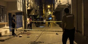 2 Grup Arasında Çıkan Kavgada 4 Kişi Yaralandı