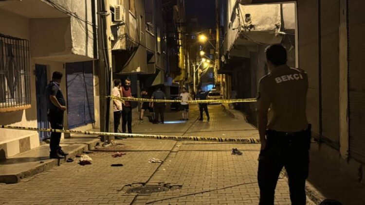 2 Grup Arasında Çıkan Kavgada 4 Kişi Yaralandı