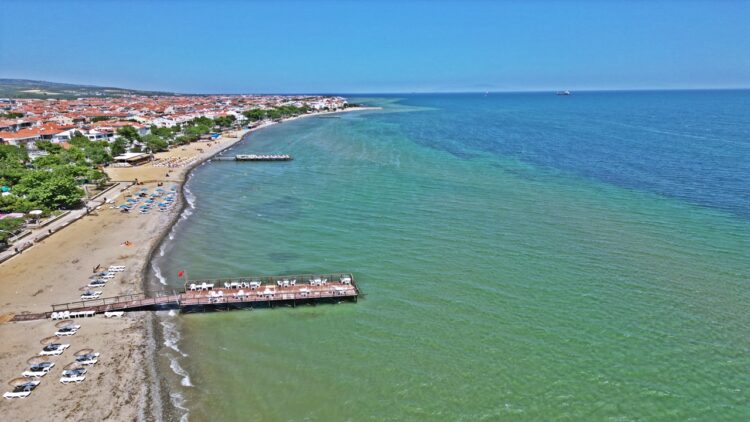 Şarköy, Mavi Bayraklı Plajlarıyla Turizmde Parlıyor