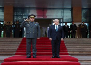 Milli Savunma Bakanı Yaşar Güler, Özbekistan Savunma Bakanı İle Görüştü