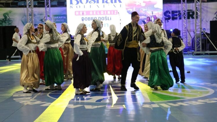 Sakarya’da “Büyük Boşnak Şöleni” Etkinliği Düzenlendi