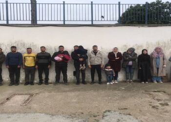 Edirne’de Düzensiz Göçmen Operasyonu: 16 Kişi Yakalandı