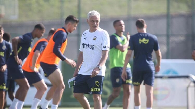 Fenerbahçe Yeni Sezon Hazırlıkları Kaynaşlı’da Sürdürüyor