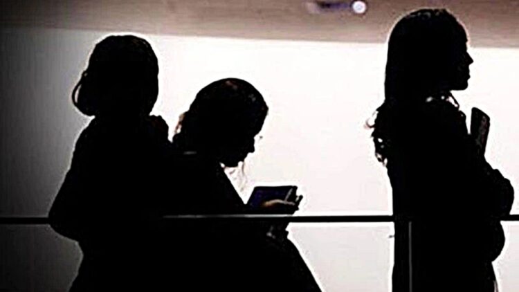 İş-Pozitif Projesi 4 Ayda 286 Bin Kadına İstihdam Sağladı