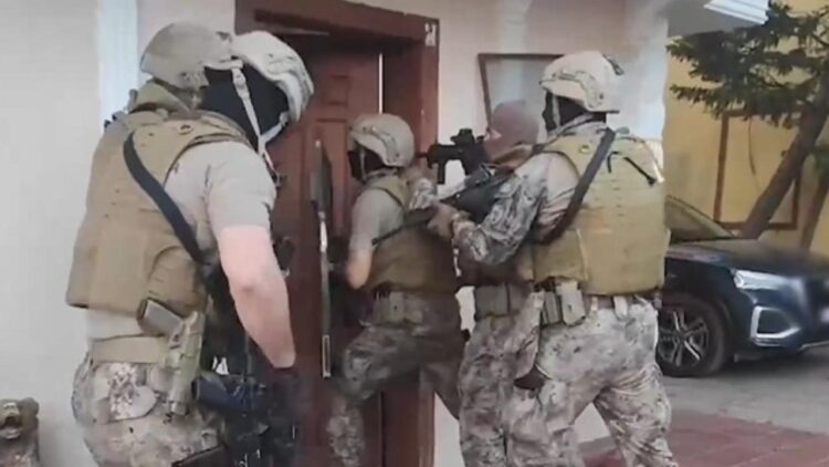 Uyuşturucu Ticareti Yapan Örgütlere Darbe