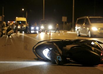 Motosiklet İle Otomobil Çarpıştı: 1 Kişi Yaralandı 1 Kişi Öldü