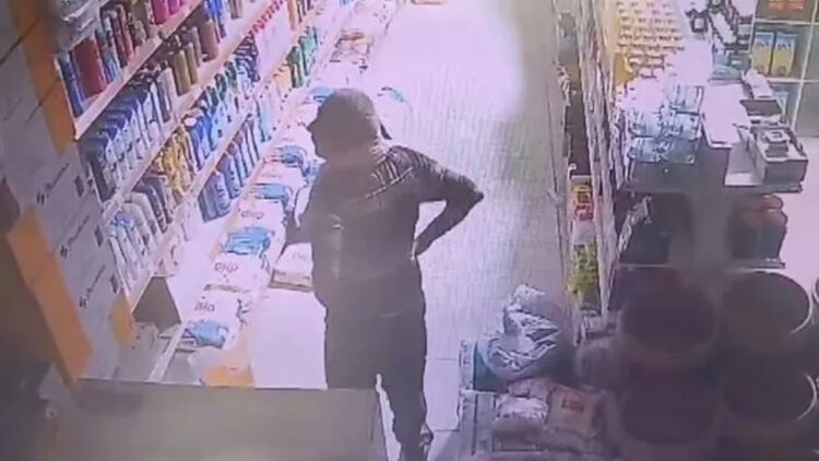 Marketten Hırsızlık Yapan Şahıs Yakalandı