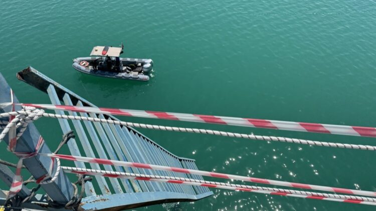 Bir Araç Seyhan Baraj Gölü’ne Düştü