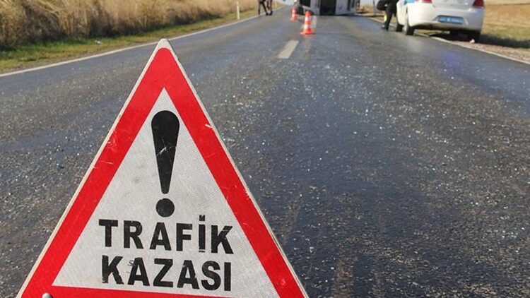 Erzincan’da Trafik Kazasında 2 Kişi Hayatını Kaybetti, 2 Kişi Yaralandı