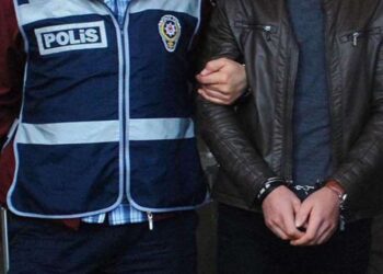 Van’da Göçmen Kaçakçılığı Operasyonu: 2 Tutuklama