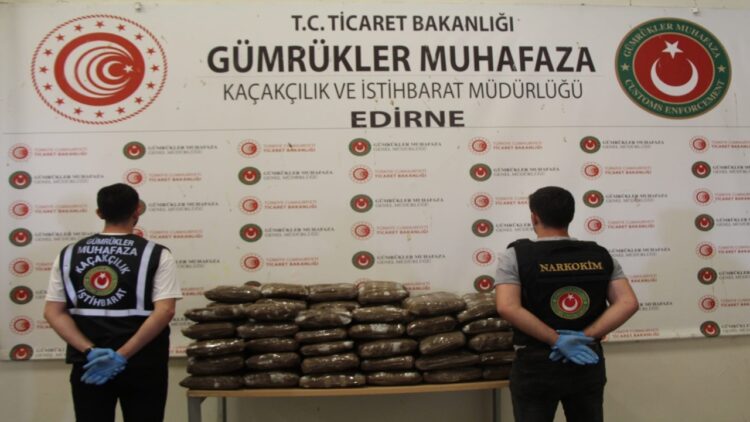 Kapıkule Gümrük Kapısı’nda 244 Kilogram Uyuşturucu Ele Geçirildi