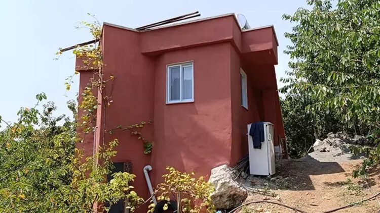 Boşanma Sürecindeki Adam, Eşini ve Ailesini Öldürdü