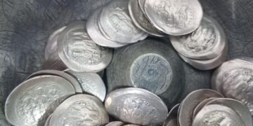 Çanakkale tarihi eser operasyonunda ele geçirilen sikkeler