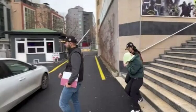 Sosyal Medyadaki Müstehcen Görüntüler Tutuklattı