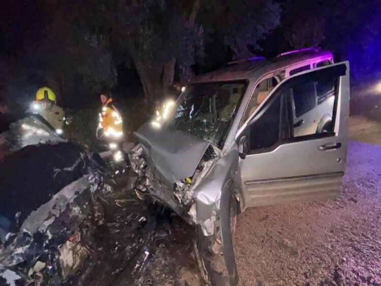 Balıkesir’de otomobille kamyonetin çarpıştığı kazada bir kişi öldü haberi