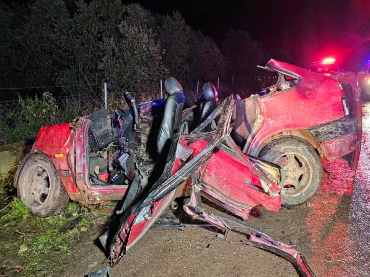 Bursa’da tır ile arabanın çarpıştığı kazada 1 kişi öldü, 2 kişi yaralandı