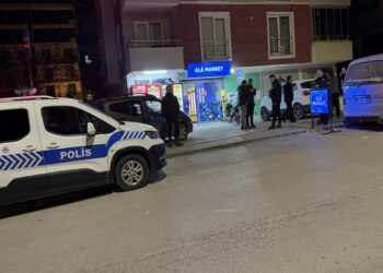 GÜNCELLEME – Bursa’da monopol bayisi silahlı 2 kişi tarafından soyuldu