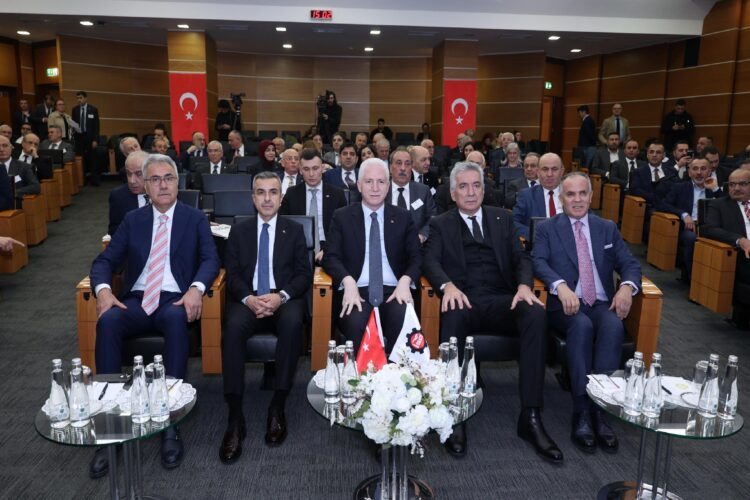 İSO Meclisi, Sivas Ticaret ve Sanayi Odası üyelerini konuk etti haberi