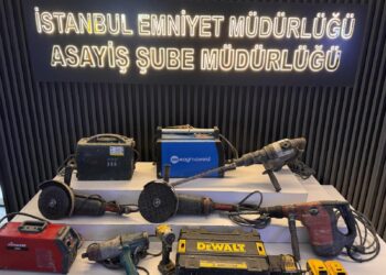 İstanbul’da iş yeri ve şantiyelerden hırsızlık gerekçesiyle 3 zanlı tutuklandı haberi