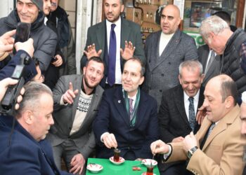 Yeniden Refah Partisi Genel Lideri Erbakan, Sakarya’da ziyaretlerde bulundu