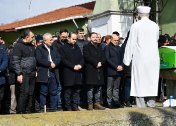 AK Parti Çanakkale Merkez İlçe Başkanı Barış’ın babasının cenazesi defnedildi haberi