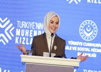 Bakan Göktaş, Türkiye’nin Mühendis Kızları Projesi 3. Faz Protokol Anlaşması imza töreninde konuştu: haberi