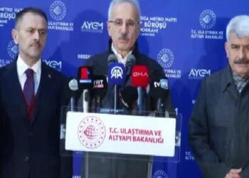 Bakan Uraloğlu, Gebze-Darıca Metro Hattı Test Sürüşü Programı’nda konuştu: haberi