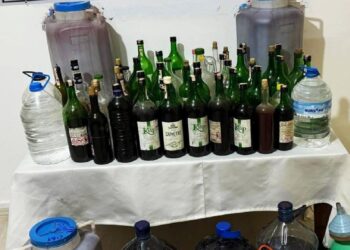 Balıkesir’de 420 litre sahte alkol ele geçirildi haberi