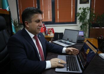 BAÜN Rektörü Yücel Oğurlu, AA’nın “Yılın Kareleri” oylamasına katıldı haberi