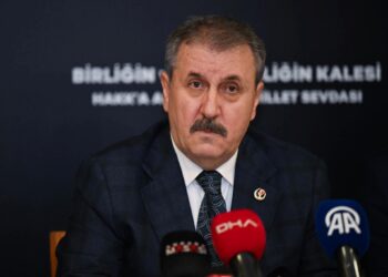 BBP Genel Başkanı Destici, İstanbul’da basın toplantısında konuştu: haberi