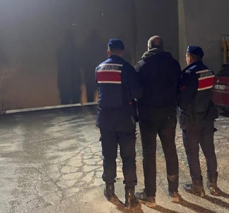 Bilecik’te tehdit suçundan aranan zanlı yakalandı haberi