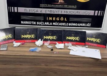 Bursa’daki uyuşturucu operasyonunda yakalanan 3 şüpheli tutuklandı haberi