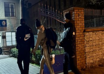 Edirne’de pansiyonlarda yapılan denetimde 10 düzensiz göçmen yakalandı haberi