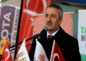 Edirne’de Tarım, Hayvancılık, Sanayi, Ticaret, Otomotiv ve Gıda Fuarı açıldı haberi