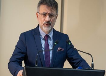 FSMVÜ Vakıf Kültürü ve Medeniyeti Uygulama ve Araştırma Merkezi açıldı haberi