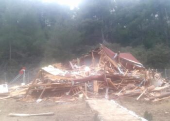 Gelibolu’da tarım arazilerine inşa edilen kaçak yapılar yıkılıyor haberi