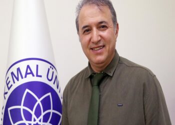 Hava kalitesinin düşük olduğu günlerde “dışarı çıkmayın ya da maskeyle çıkın” tavsiyesi haberi