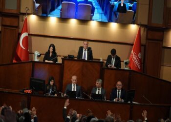 İBB Meclisinde, İmamoğlu’nun İstanbul Cumhuriyet Başsavcısına yönelik sözleri tartışıldı haberi