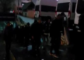 İstanbul merkezli “kara para” ve “dolandırıcılık” operasyonunda gözaltına alınan 40 şüpheli adliyede haberi