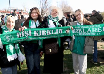 Kırklarelispor taraftarında Beşiktaş heyecanı haberi