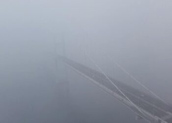 Kocaeli ve Düzce’de sis görüş mesafesini düşürdü haberi