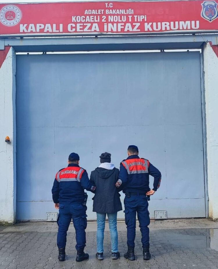 Kocaeli’de firari FETÖ hükümlüsü yakalandı haberi