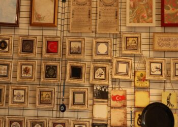 Merakı üzerine başladığı kaligrafi sanatında “usta” oldu haberi