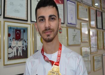 Milli karateci Eray Şamdan başarıya doymuyor haberi