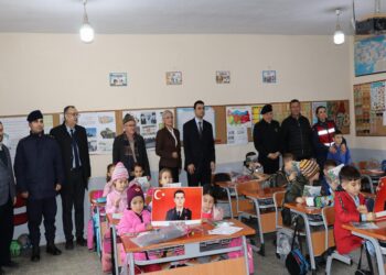 Osmaneli’nde Jandarma Asayiş Vakfı, köy okulunu ziyaret etti haberi